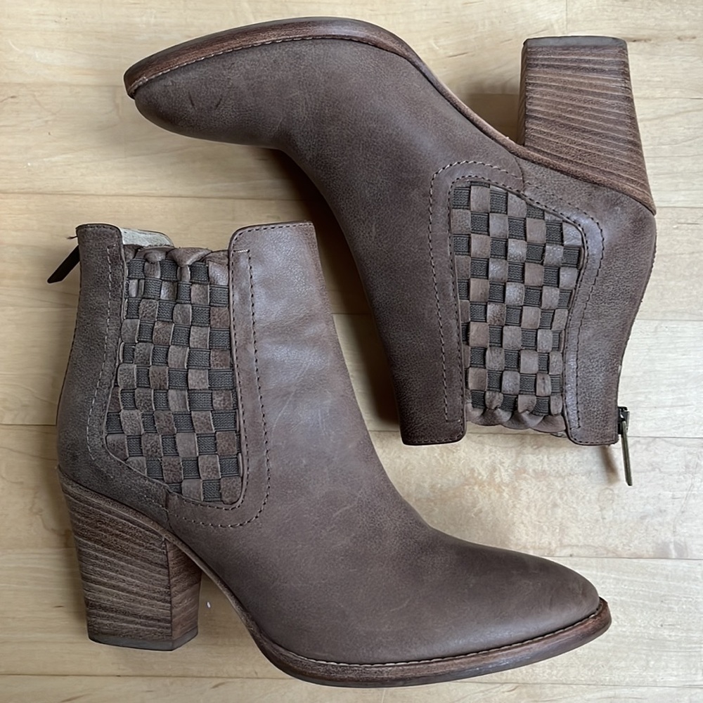 Aquatalia Basket-Weave Tan Leather Frannie Weatherproof Ankle Heeled Booties - Picture 9 of 15